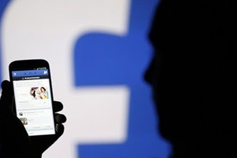 2 cách ngăn ngừa chứng “nghiện Facebook” ở con trẻ