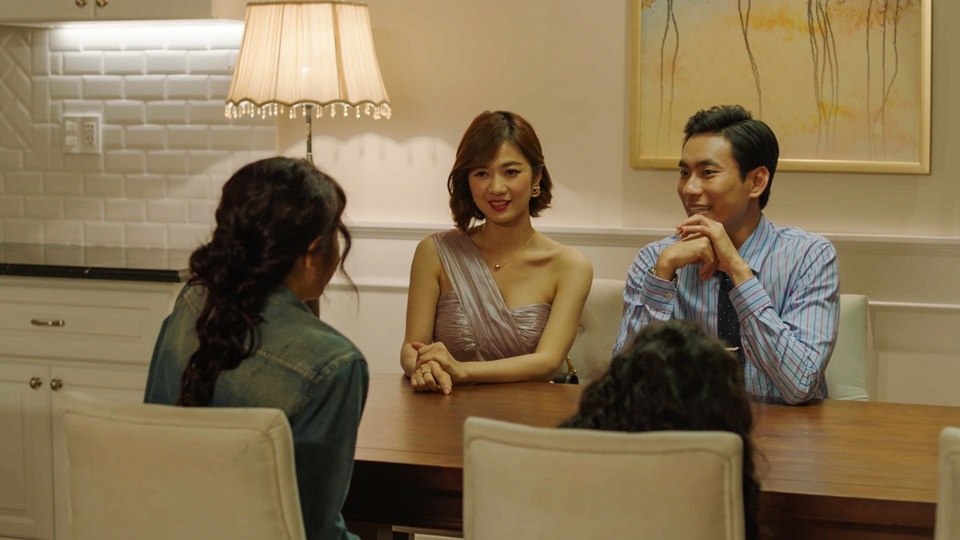 Đạo diễn và nhà sản xuất Nắng 3 tin tưởng sẽ lấy nước mắt của khán giả - 5 Đạo diễn và nhà sản xuất Nắng 3 tin tưởng sẽ lấy nước mắt của khán giả - 5