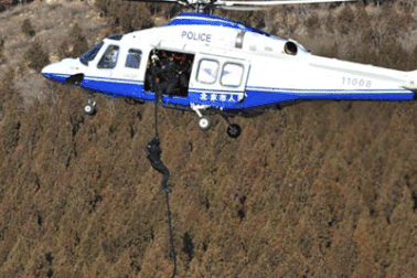 Trung Quốc mô phỏng "khủng bố Paris" để diễn tập chống khủng bố?