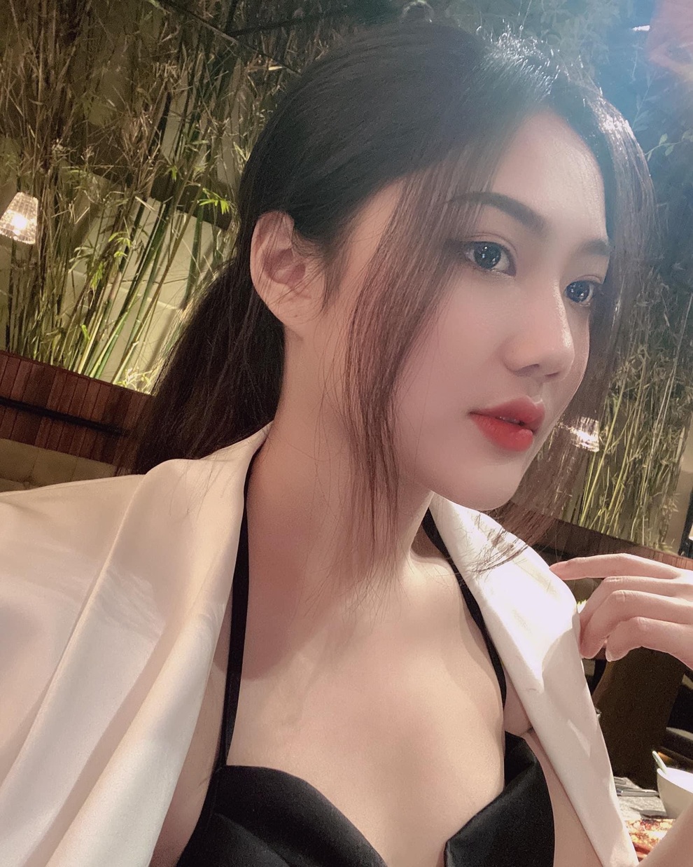 Hot girl xinh đẹp từng nổi tiếng với cái tên Triệu Vy bây giờ ra sao? - 4 Hot girl xinh đẹp từng nổi tiếng với cái tên Triệu Vy bây giờ ra sao? - 4