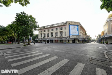 Hà Nội tiếp tục giãn cách xã hội đến ngày 23/8