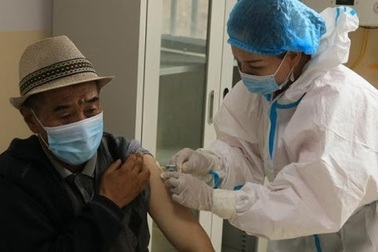 Trung Quốc tiêm vắc xin Covid-19 cho 50 triệu dân trước Tết