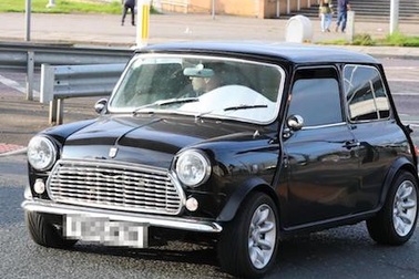 “Loá mắt” với dàn siêu xe của các sao Ngoại hạng Anh