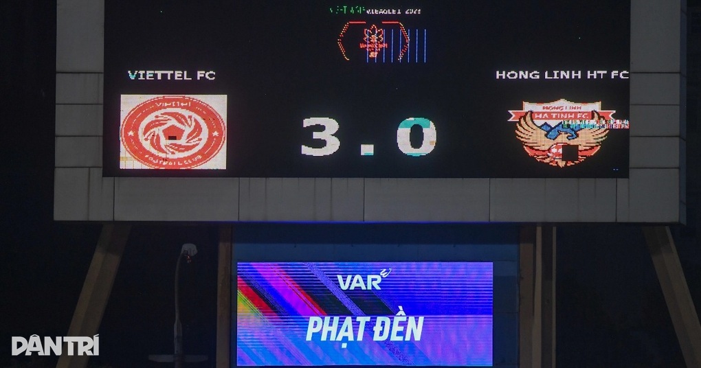 CLB Viettel đại thắng ở trận đấu lịch sử VAR xuất hiện tại V-League - 7