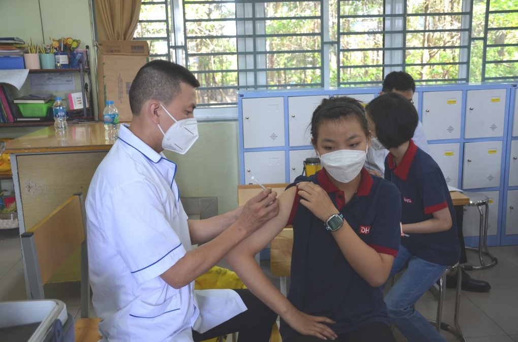 Lập biên bản phụ huynh không cho con tiêm vaccine phòng Covid-19 - 1 Lập biên bản phụ huynh không cho con tiêm vaccine phòng Covid-19 - 1