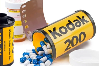 Bế tắc trong sản xuất máy ảnh, Kodak chuyển hướng sang dược phẩm