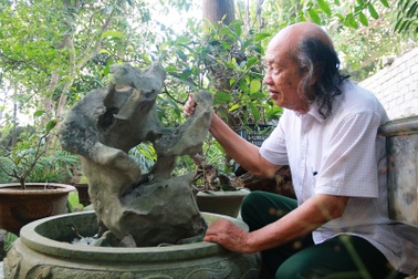 Bộ sưu tập “độc thạch" biết nói của cụ ông 87 tuổi ở Ninh Bình