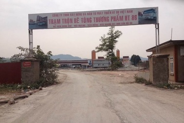 Bắc Giang: Trạm trộn bê tông không phép hoạt động ngay giữa khu công nghiệp
