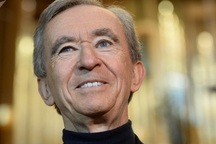 Ông chủ Louis Vuitton vượt mặt Bill Gates trở thành người giàu thứ 2 thế giới