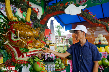 Độc đáo những loại củ quả "hóa rồng"