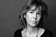 Nữ nhà thơ người Mỹ Louise Glück đoạt giải Nobel Văn học 2020