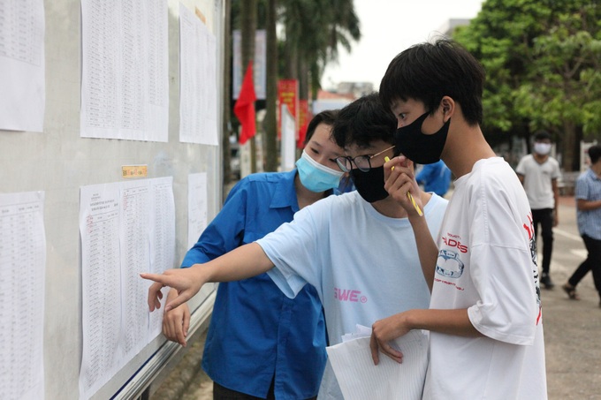 Trên 500 học sinh hệ 9+ đăng ký nhập học - Ảnh 1.
