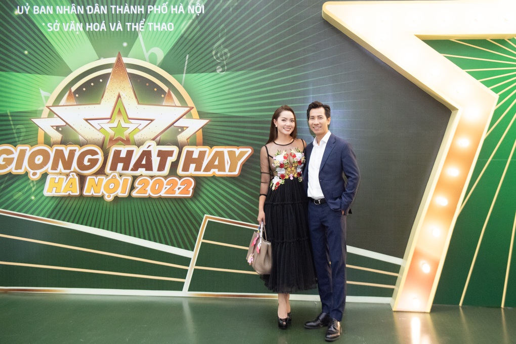 Nguyễn Ngọc Anh thon thả bất ngờ sau khi bị nghi có bầu lần 3 - 1 Nguyễn Ngọc Anh thon thả bất ngờ sau khi bị nghi có bầu lần 3 - 1