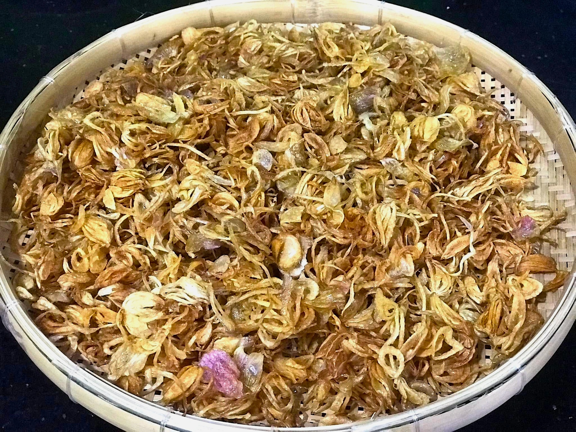 Làm hành phi giòn rụm, để lâu vẫn ngon - 6 Làm hành phi giòn rụm, để lâu vẫn ngon - 6