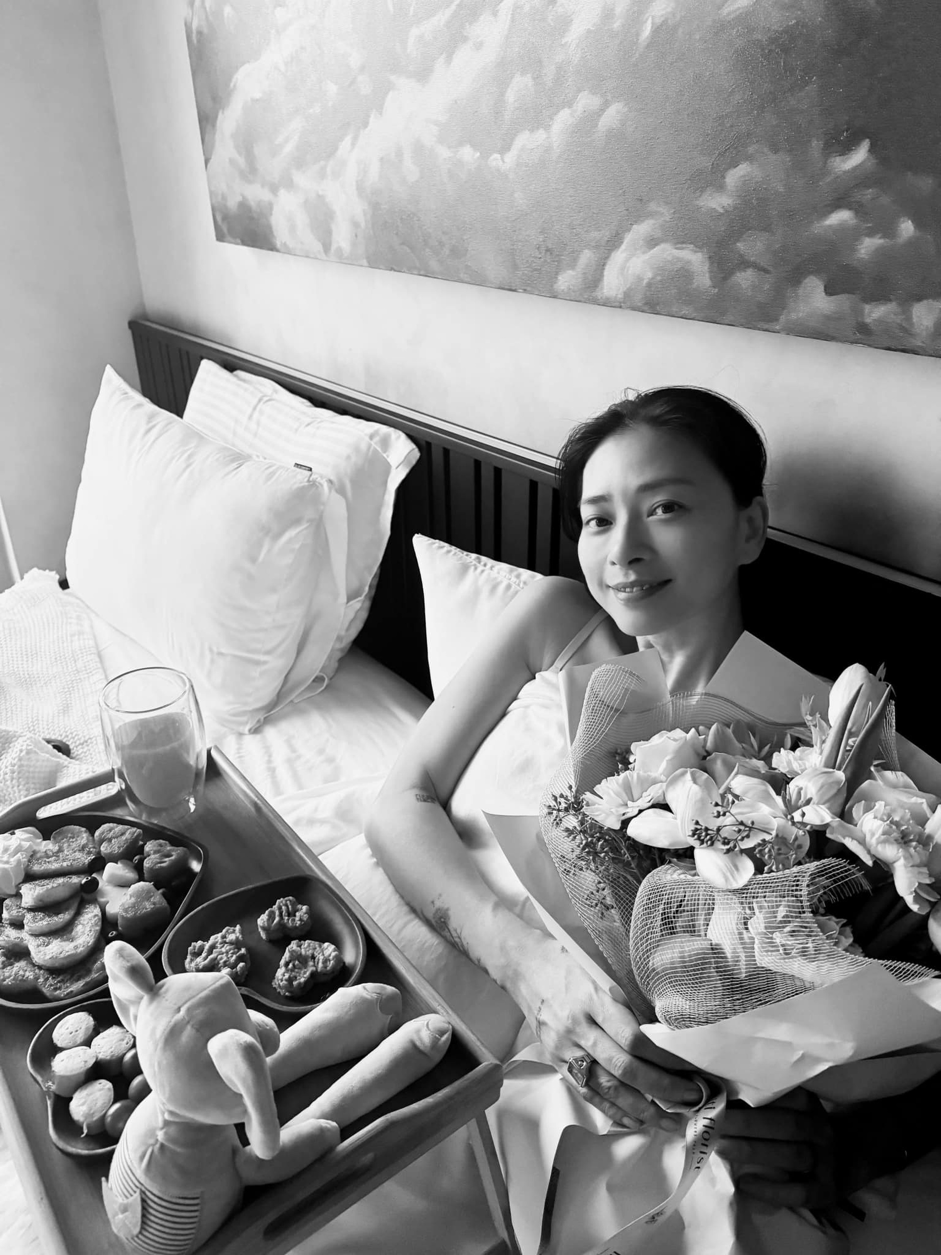 Ngô Thanh Vân: 3 năm gian nan tìm con, lần đầu làm mẹ ở tuổi 46 - 11