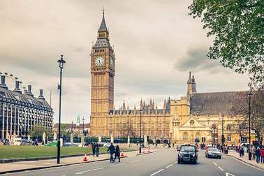 Ngắm vẻ đẹp tuyệt vời của London từ xe buýt