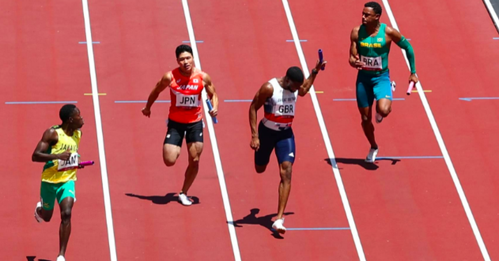 Vận động viên điền kinh tái hiện hình ảnh của huyền thoại Usain Bolt - 4 Vận động viên điền kinh tái hiện hình ảnh của huyền thoại Usain Bolt - 4