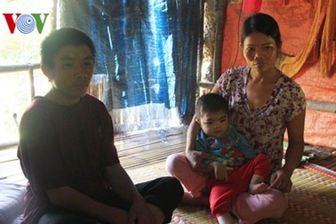 Gần hết năm hộ nghèo mới được nhận tiền ăn Tết Ất Mùi