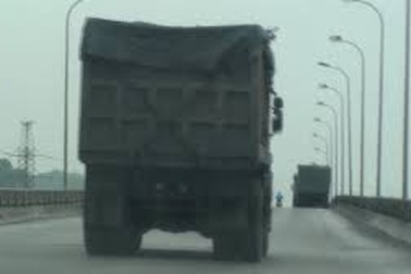 Nới lệnh cấm chở than bằng ô tô trên quốc lộ