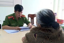 Bị cơ quan điều tra "dỏm" hỏi thăm, nhiều cụ bà, phụ nữ mất hàng tỷ đồng