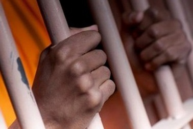 Tự nguyện đi tù để… trốn vợ