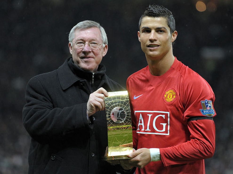 Man Utd bẻ lái ngoạn mục để sở hữu C.Ronaldo như thế nào? - 3 Man Utd bẻ lái ngoạn mục để sở hữu C.Ronaldo như thế nào? - 3