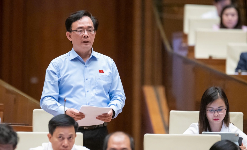 Bơm nguồn lực cho xã, phường để gánh vai trò mới - 1 Bơm nguồn lực cho xã, phường để gánh vai trò mới - 1