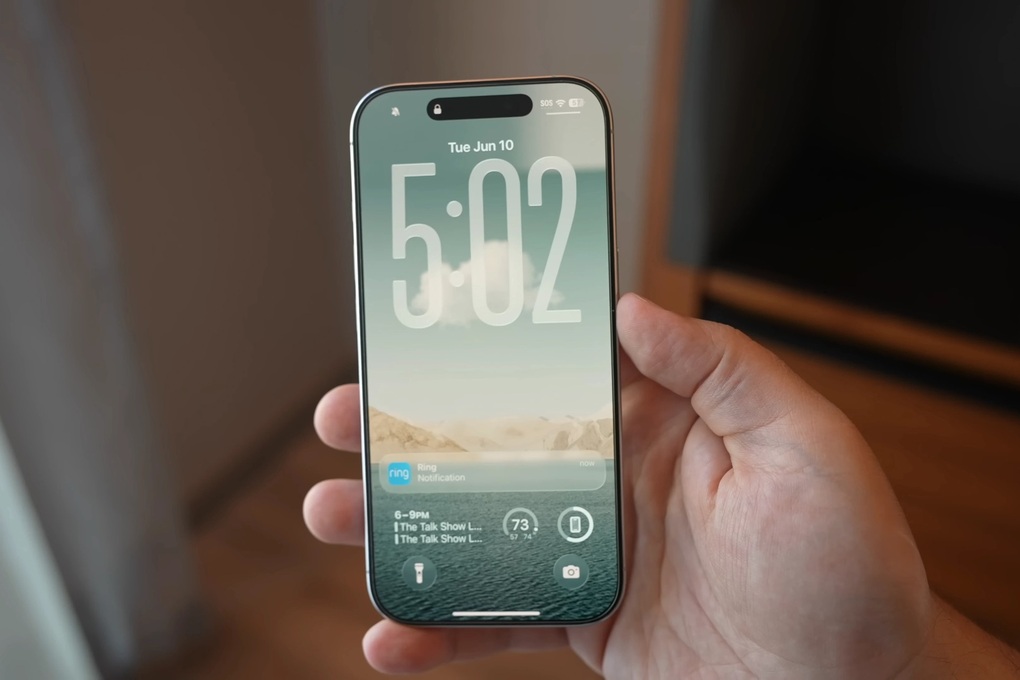 iOS 26にアップデート、iOS 18への復帰を望む人続出 - 2 Cập nhật iOS 26, nhiều người quay xe muốn trở về iOS 18 - 2