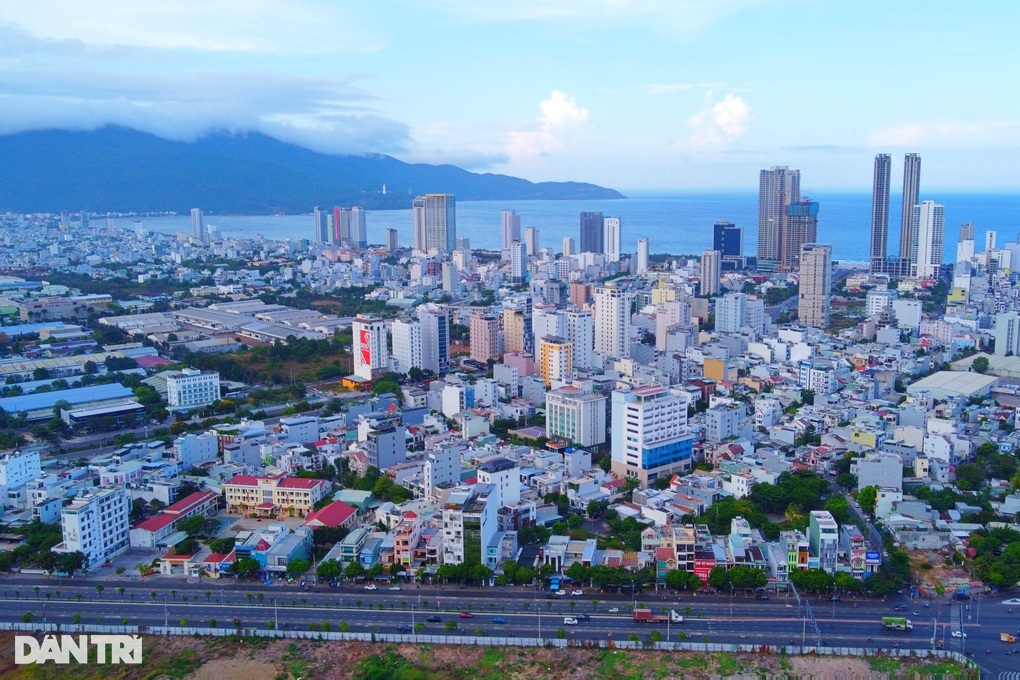 Đà Nẵng từ 47 xã, phường dự kiến giảm còn 18 đơn vị và đặc khu - 1 Đà Nẵng từ 47 xã, phường dự kiến giảm còn 18 đơn vị và đặc khu - 1