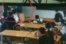 Xác minh thông tin phụ huynh xông vào trường đánh học sinh lớp 6