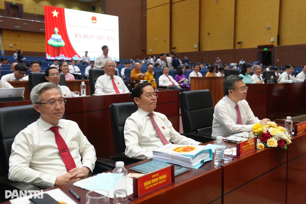 Ông Nguyễn Thanh Nghị: Tập trung đầu tư Trung tâm Tài chính Quốc tế ở TPHCM - 3 Ông Nguyễn Thanh Nghị: Tập trung đầu tư Trung tâm Tài chính Quốc tế ở TPHCM - 3