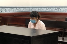 Thủ quỹ trường tiểu học tham ô hàng trăm triệu đồng