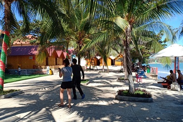 Các resort đồng loạt giảm giá phòng để hút khách “hậu Covid-19”