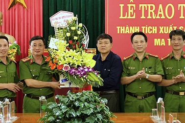 Khen thưởng chuyên án phá tụ điểm ma túy gây nhức nhối