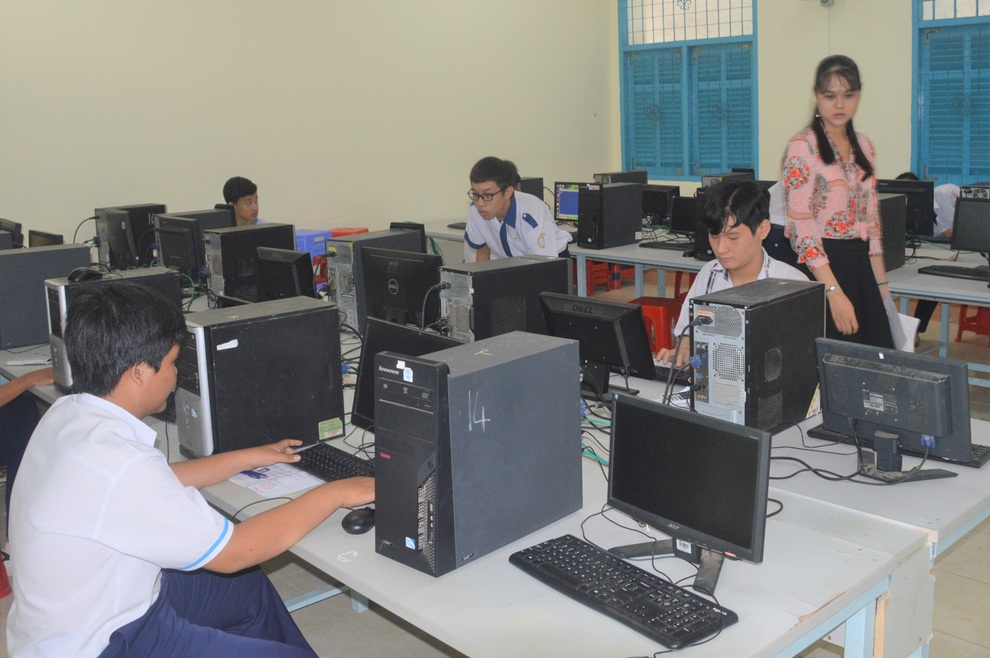 Làm thế nào để giáo viên sống được bằng lương? - 2 Làm thế nào để giáo viên sống được bằng lương? - 2