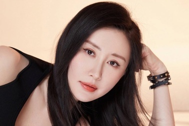 Mỹ nhân "Thiên long bát bộ" sa sút sự nghiệp, phải livestream bán hàng