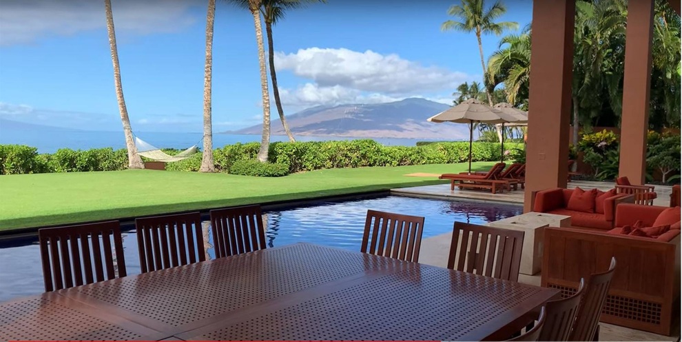 Bên trong dinh thự 78 triệu USD ở Hawai vừa tậu của tỷ phú Jeff Bezos - 2 Bên trong dinh thự 78 triệu USD ở Hawai vừa tậu của tỷ phú Jeff Bezos - 2