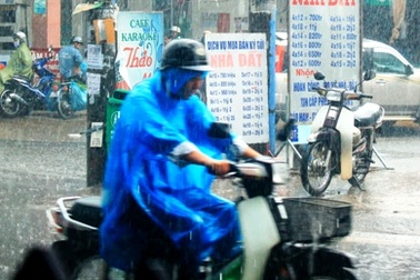 Hàng loạt sự cố xảy ra trong mưa đá