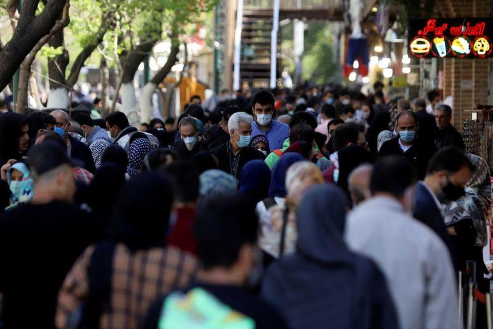Iran bất ngờ phong tỏa toàn quốc - 1 Iran bất ngờ phong tỏa toàn quốc - 1