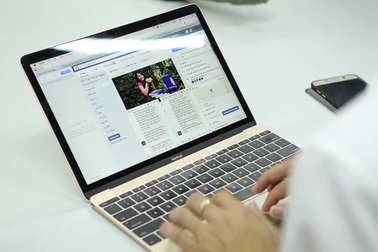 giao lưu trực tuyến