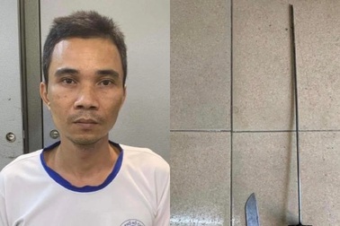 Trung úy công an bị người đàn ông cầm xiên thịt đâm bị thương