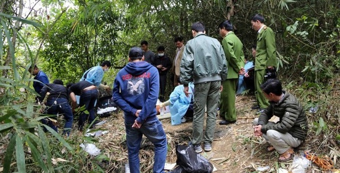 Điện Biên: Phát hiện thi thể bé sơ sinh vùi trong đất, trên lưng có vết đâm nghi bị sát hại - Ảnh 1. Điện Biên: Phát hiện thi thể bé sơ sinh vùi trong đất, trên lưng có vết đâm nghi bị sát hại - Ảnh 1.