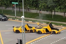Cú va chạm "triệu USD" của hai chiếc Lamborghini Aventador S