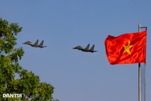 Ngắm dàn tiêm kích, máy bay tập luyện chuẩn bị cho lễ 30/4