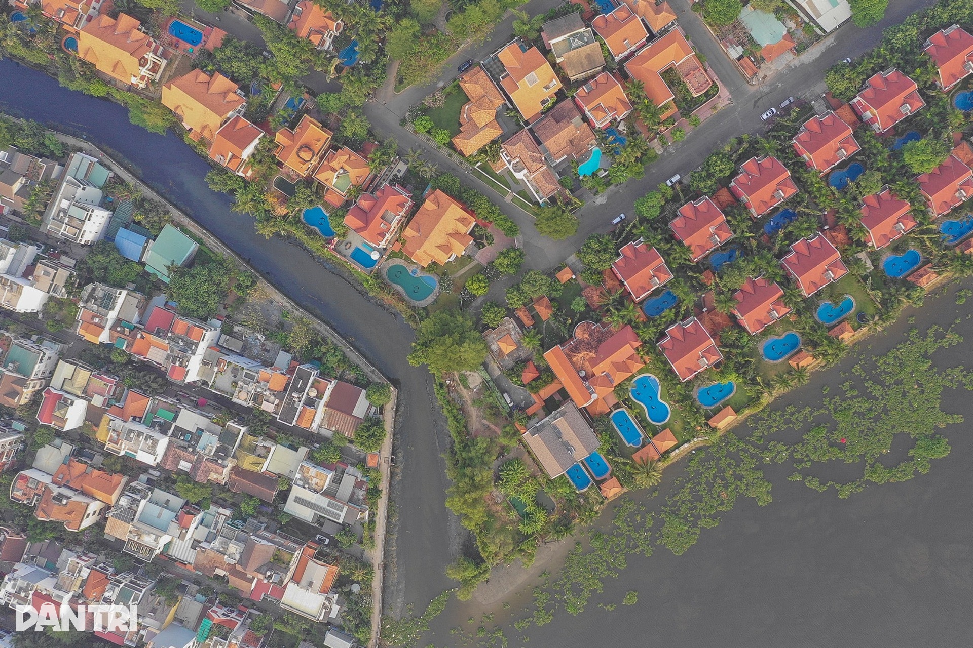 Biệt thự, bến du thuyền chiếm bờ sông Sài Gòn làm của riêng - 2 Biệt thự, bến du thuyền chiếm bờ sông Sài Gòn làm của riêng - 2