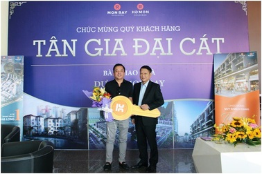 Chính thức bàn giao nhà giai đoạn 1 dự án khu đô thị Mon Bay