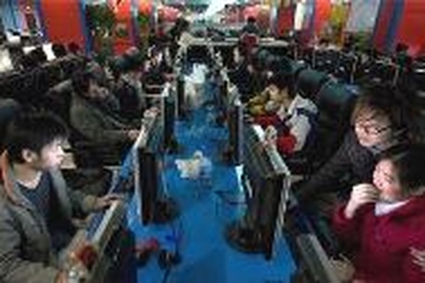 Trung Quốc: Lại một cậu bé đi cai nghiện Internet bị đánh đập