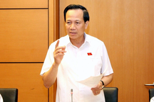 "Lương kỹ sư ra trường 3,5 triệu đồng, thấp hơn cả lương tối thiểu vùng"