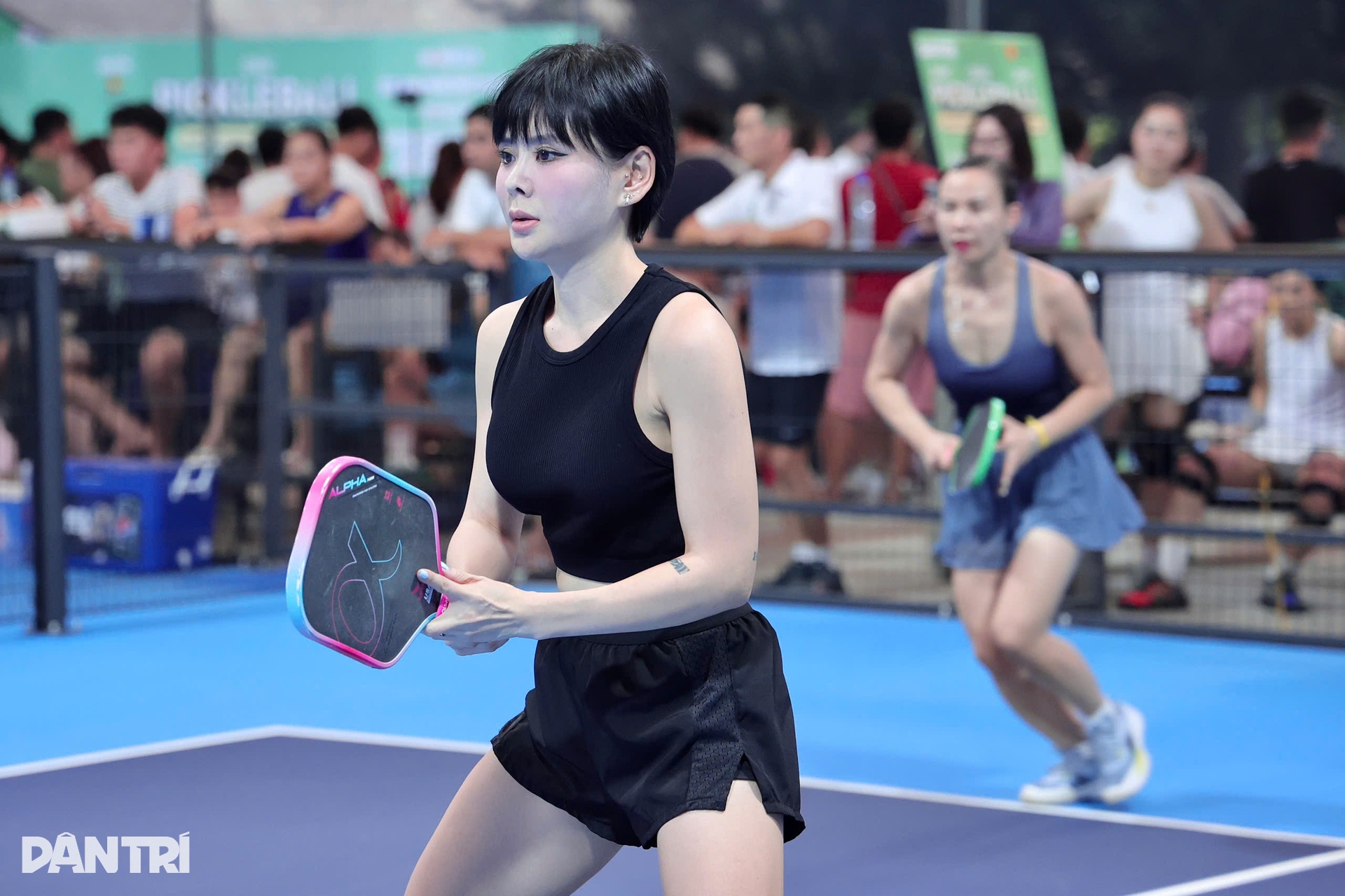 Những bóng hồng rạng rỡ, khỏe khoắn đổ bộ giải pickleball Dân trí 20 năm - 4 Những bóng hồng rạng rỡ, khỏe khoắn đổ bộ giải pickleball Dân trí 20 năm - 4
