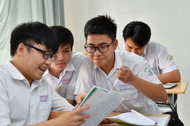 Giáo viên không nên soạn sẵn đề cương cho trò